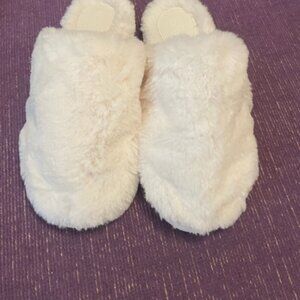 Stars Above White Plush Slippers L/XL